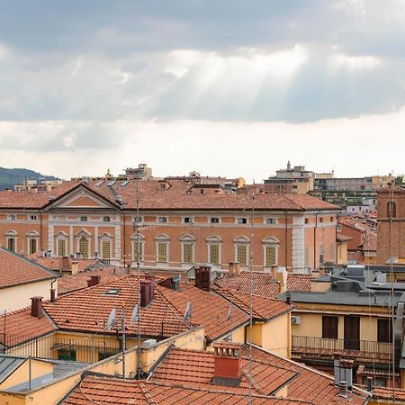 Ur-Nest Indipendenza Apartamento Bolonha Exterior foto